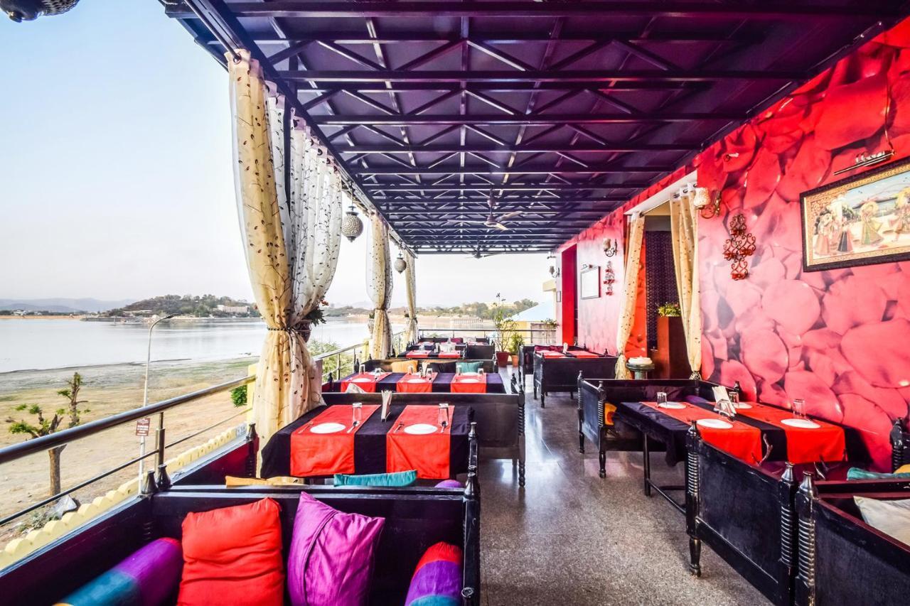 أُودايبور Fabhotel Everest International المظهر الخارجي الصورة